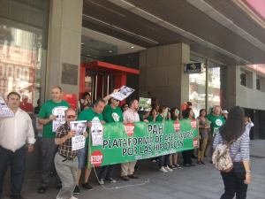 1013932_510458195674729_1993639467_n